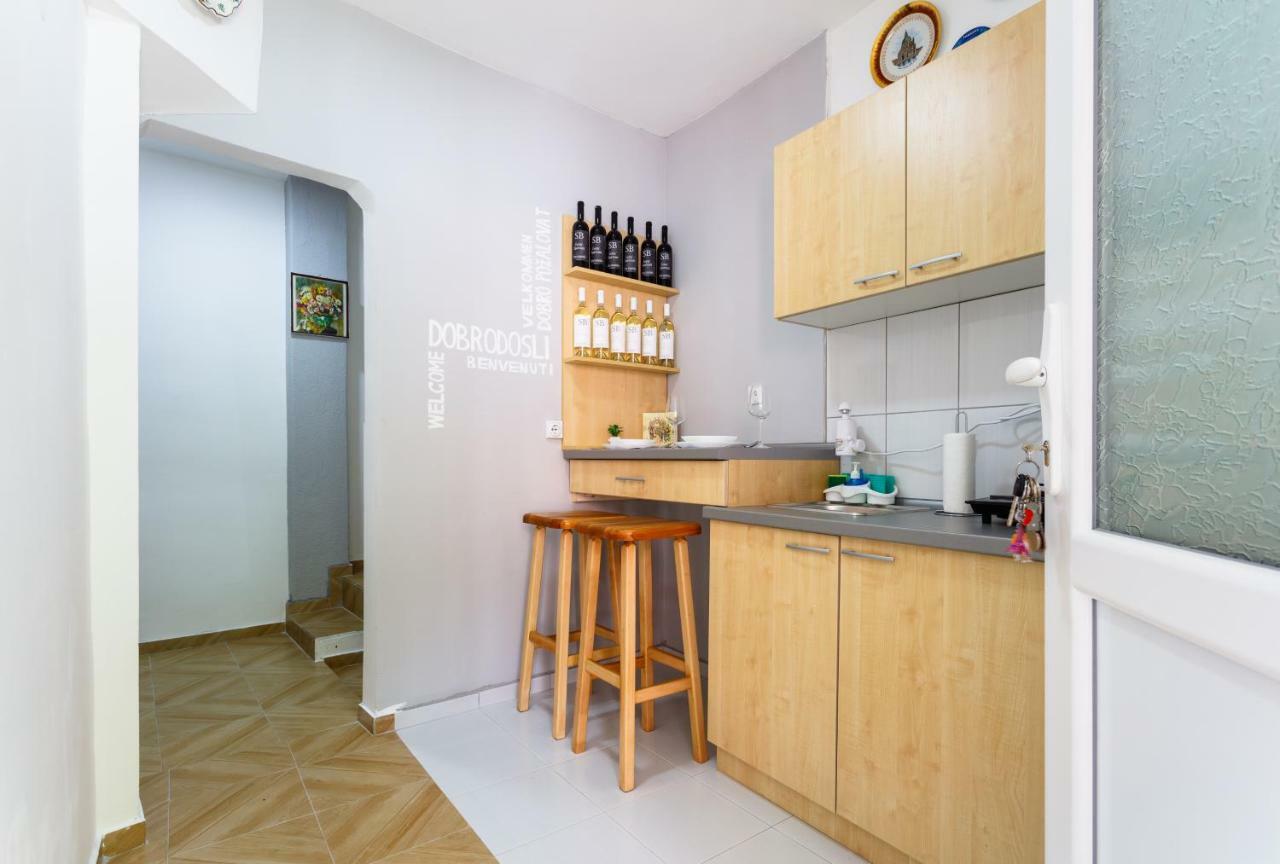 Sb Centar Apartmani Ni Kültér fotó