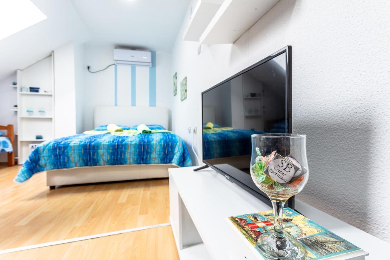 Sb Centar Apartmani Ni Kültér fotó