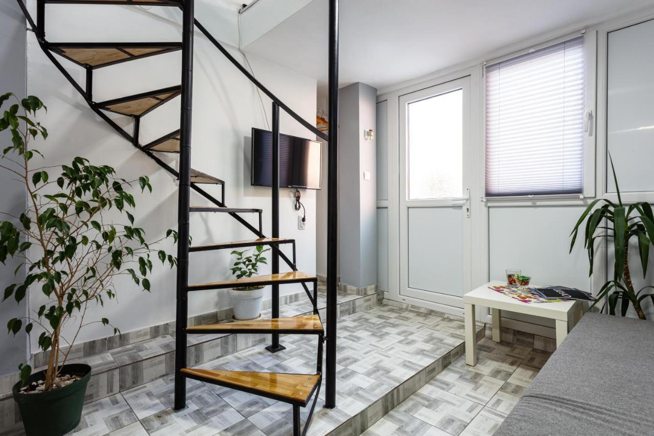 Sb Centar Apartmani Ni Kültér fotó